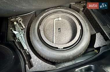 Хэтчбек Honda CR-Z 2011 в 