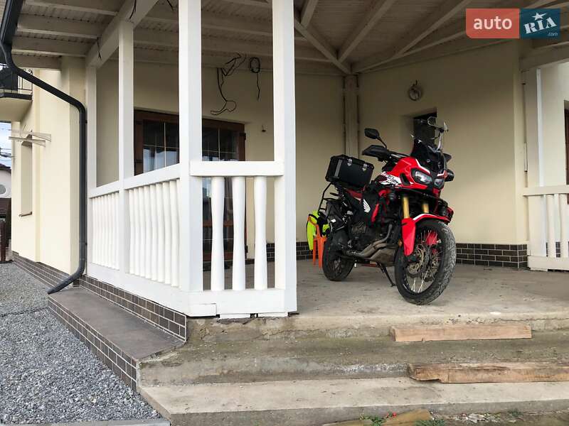 Мотоцикл Многоцелевой (All-round) Honda CRF 1000L Africa Twin 2017 в Нетешине фото 5 Мотоцикл Многоцелевой (All-round) Honda CRF 1000L Africa Twin 2017 в Нетешине