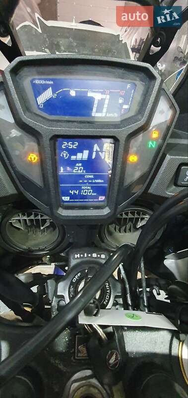 Мотоцикл Внедорожный (Enduro) Honda CRF 1000L Africa Twin 2016 в Чернигове фото 11 Мотоцикл Внедорожный (Enduro) Honda CRF 1000L Africa Twin 2016 в Чернигове