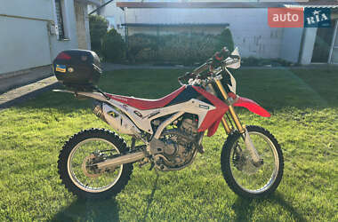 Мотоцикл Внедорожный (Enduro) Honda CRF 250L 2016 в 