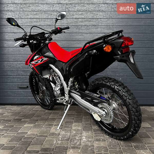Мотоцикл Внедорожный (Enduro) Honda CRF 250L 2015 в Белой Церкви