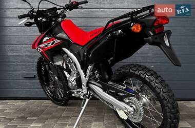Мотоцикл Внедорожный (Enduro) Honda CRF 250L 2015 в 