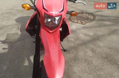 Мотоцикл Супермото (Motard) Honda CRF 250M 2016 в Одессе