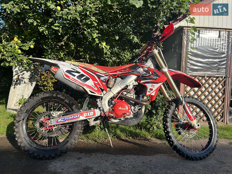 Мотоцикл Кросс Honda CRF 250R 2012 в Яготине