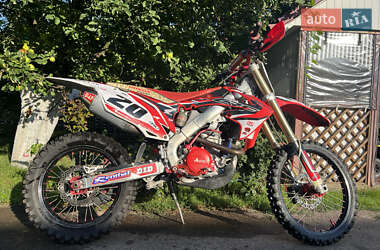 Мотоцикл Кросс Honda CRF 250R 2012 в 