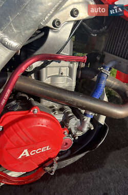 Мотоцикл Кросс Honda CRF 250R 2012 в 