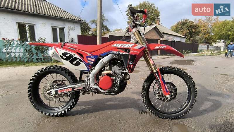 Мотоцикл Кросс Honda CRF 250R 2021 в 