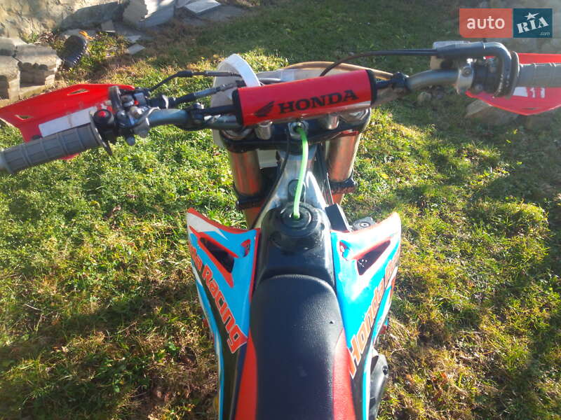 Мотоцикл Кросс Honda CRF 450R 2007 в Надворной