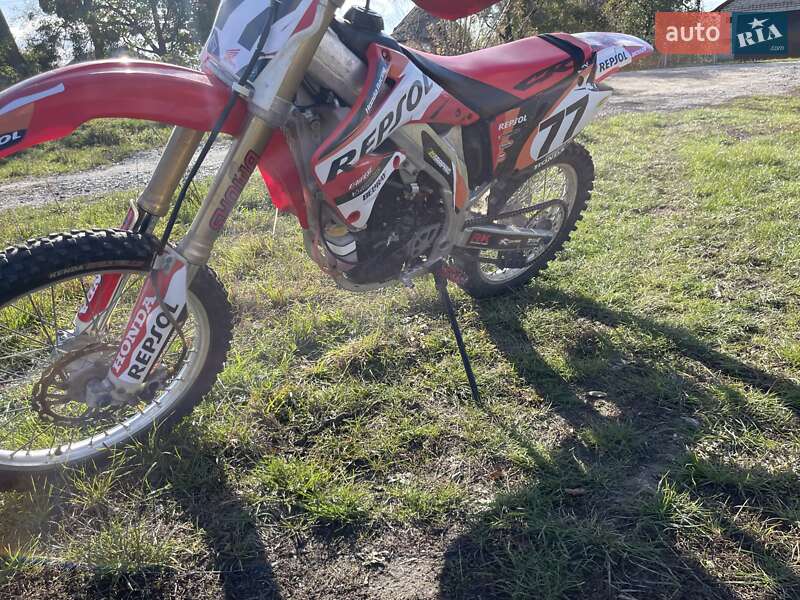 Мотоцикл Кросс Honda CRF 450R 2004 в Житомирі фото 4 Мотоцикл Кросс Honda CRF 450R 2004 в Житомирі