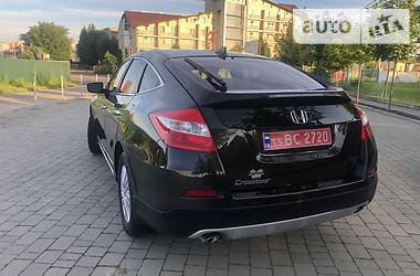 Внедорожник / Кроссовер Honda Crosstour 2014 в Львове