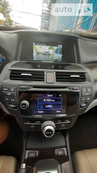 Універсал Honda Crosstour 2013 в Дніпрі