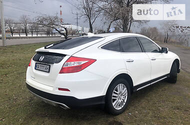 Лифтбек Honda Crosstour 2014 в Киеве