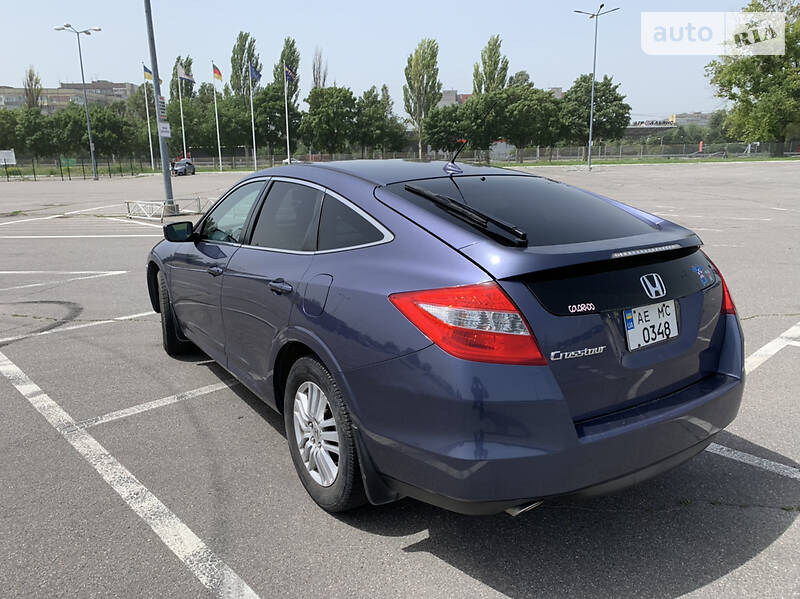 Хетчбек Honda Crosstour 2012 в Дніпрі