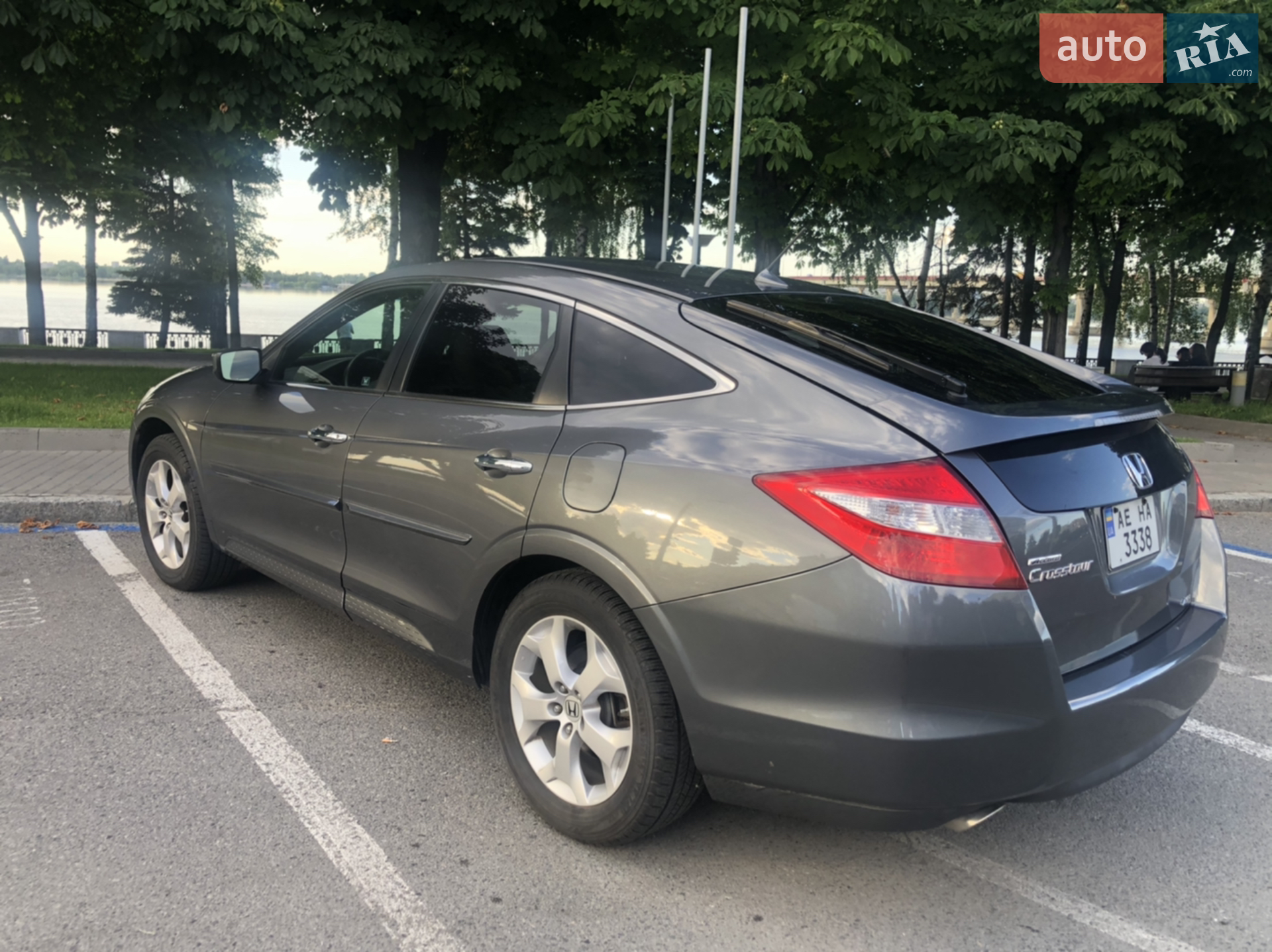 2010 Honda Crosstour - мініатюра 4