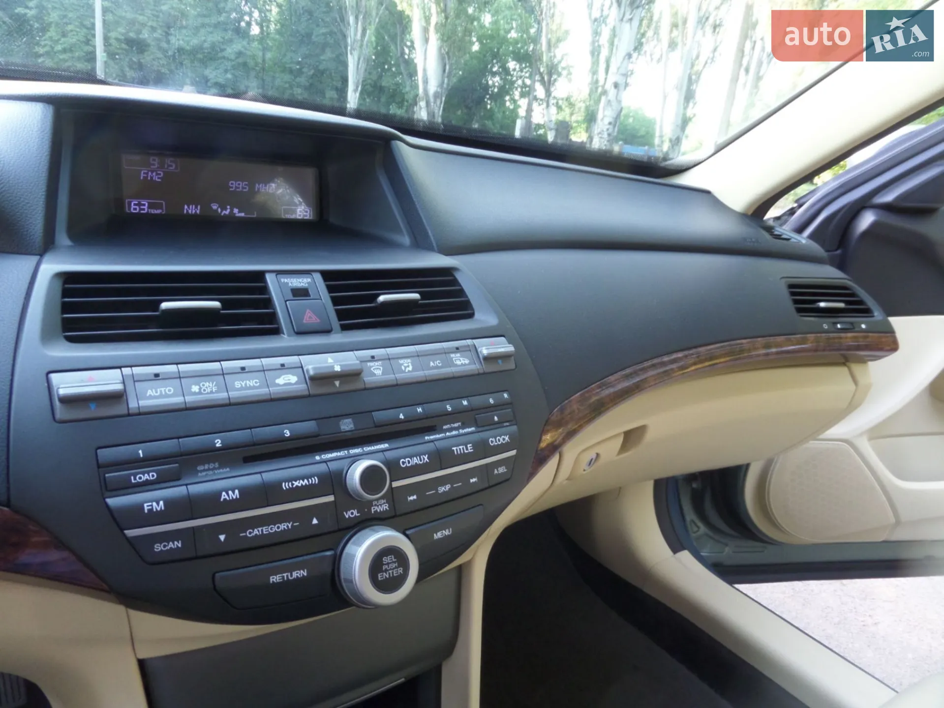 2012 Honda Crosstour - мініатюра 23