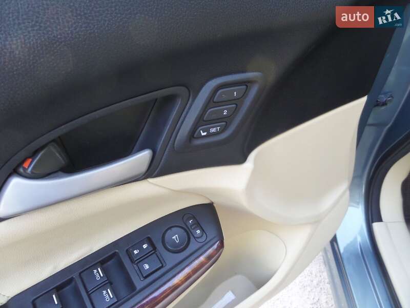 Лифтбек Honda Crosstour 2012 в Днепре