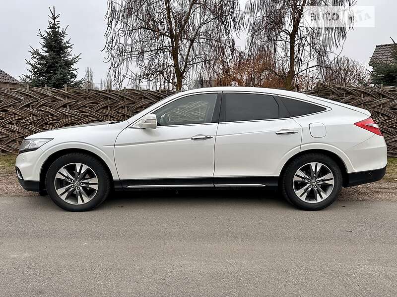 Внедорожник / Кроссовер Honda Crosstour 2013 в Киеве