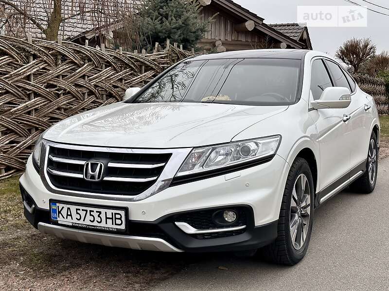 Внедорожник / Кроссовер Honda Crosstour 2013 в Киеве