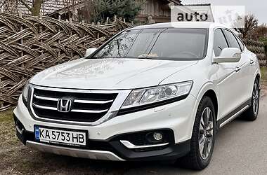 Позашляховик / Кросовер Honda Crosstour 2013 в 