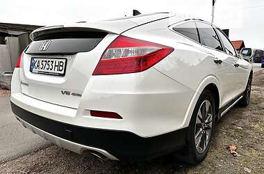 Позашляховик / Кросовер Honda Crosstour 2013 в 