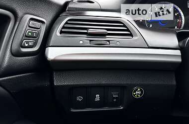 Позашляховик / Кросовер Honda Crosstour 2013 в 