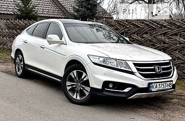 Позашляховик / Кросовер Honda Crosstour 2013 в 