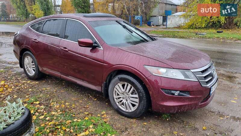 Позашляховик / Кросовер Honda Crosstour 2012 в Яготині