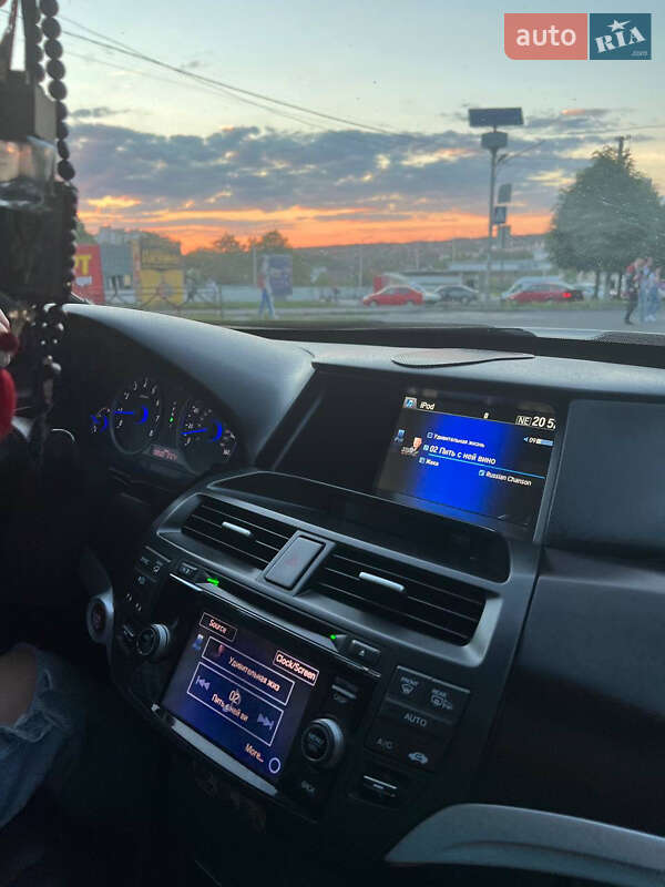 Позашляховик / Кросовер Honda Crosstour 2013 в Умані