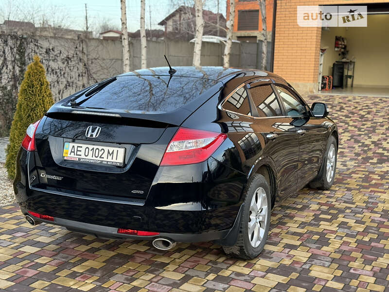 Позашляховик / Кросовер Honda Crosstour 2011 в Дніпрі