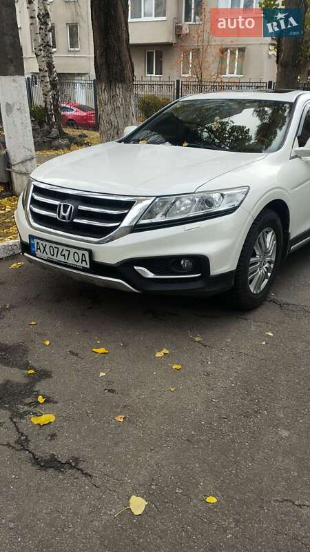 Внедорожник / Кроссовер Honda Crosstour 2013 в Харькове
