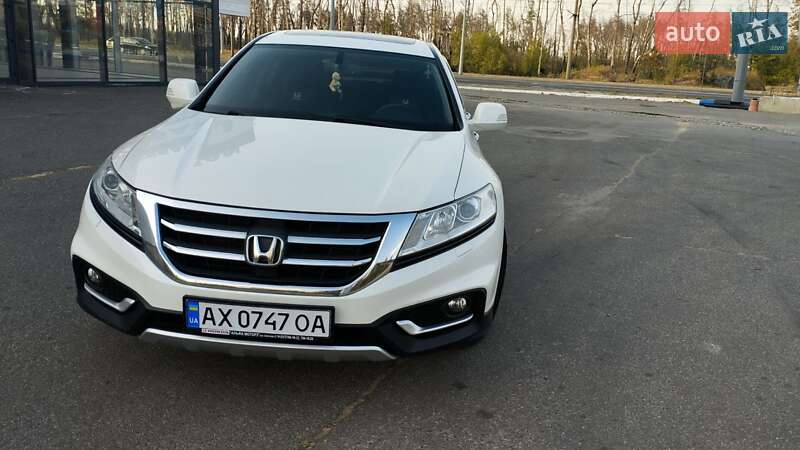 Внедорожник / Кроссовер Honda Crosstour 2013 в Харькове