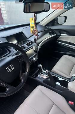 Позашляховик / Кросовер Honda Crosstour 2013 в Житомирі