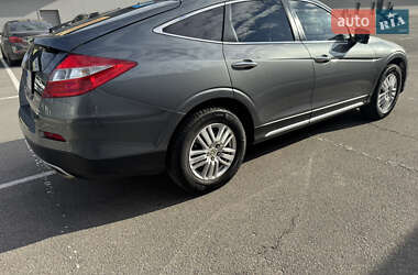 Внедорожник / Кроссовер Honda Crosstour 2013 в Киеве