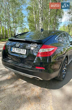 Внедорожник / Кроссовер Honda Crosstour 2013 в Черновцах