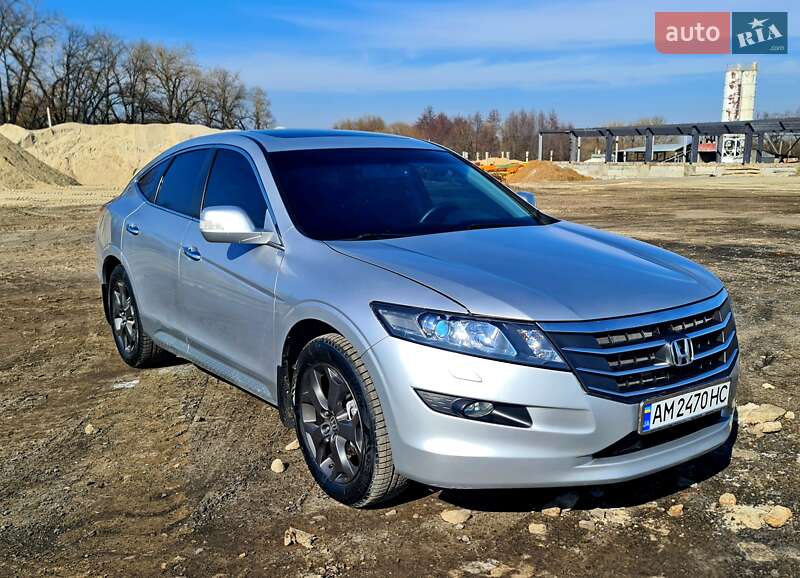 Внедорожник / Кроссовер Honda Crosstour 2011 в Житомире