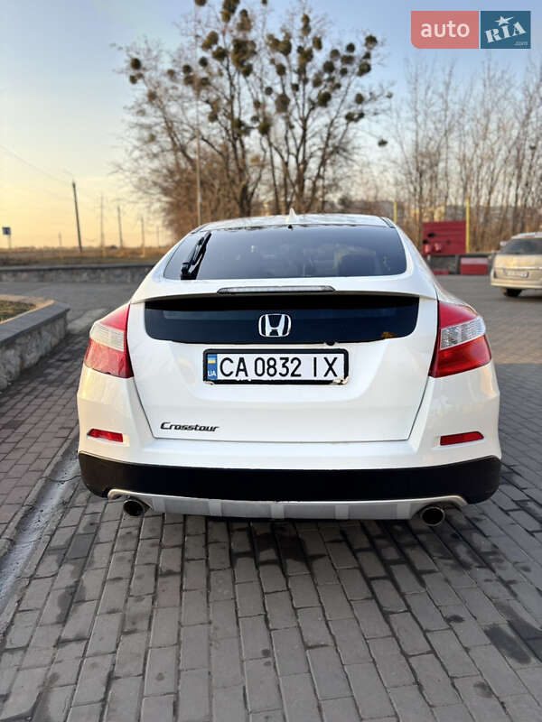 Позашляховик / Кросовер Honda Crosstour 2013 в Смілі