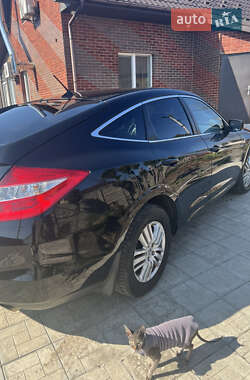 Внедорожник / Кроссовер Honda Crosstour 2012 в Василькове