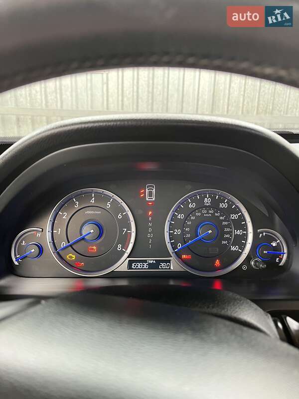 Позашляховик / Кросовер Honda Crosstour 2013 в Звягелі