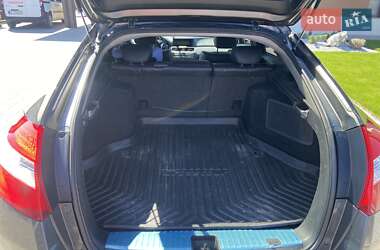 Позашляховик / Кросовер Honda Crosstour 2012 в 