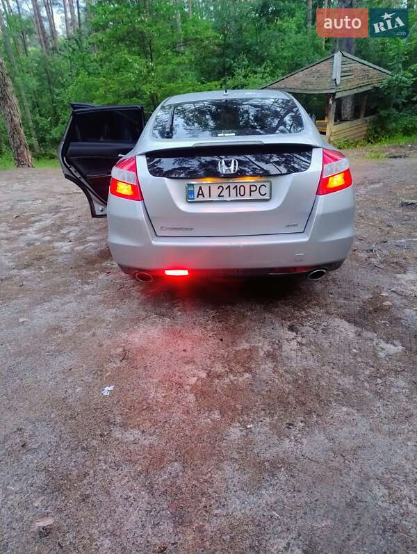 Внедорожник / Кроссовер Honda Crosstour 2011 в Киеве