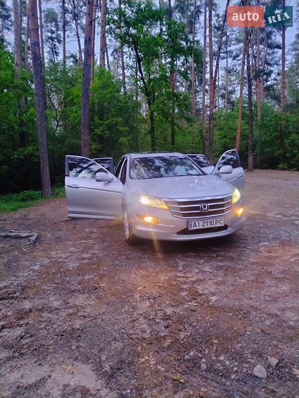 Внедорожник / Кроссовер Honda Crosstour 2011 в Киеве