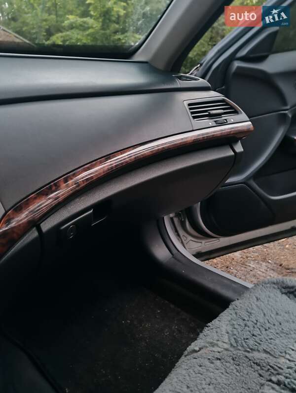 Внедорожник / Кроссовер Honda Crosstour 2011 в Киеве