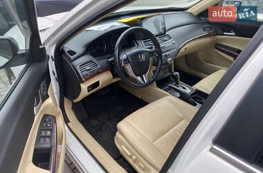 Внедорожник / Кроссовер Honda Crosstour 2010 в 