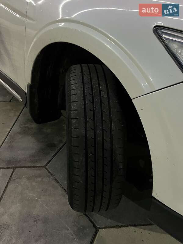 Позашляховик / Кросовер Honda Crosstour 2013 в Ужгороді фото 5 Позашляховик / Кросовер Honda Crosstour 2013 в Ужгороді