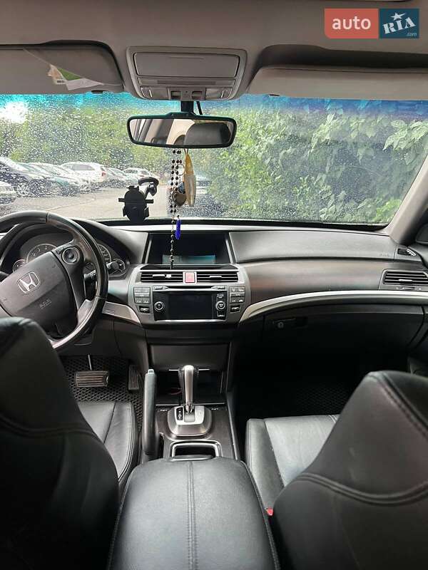 Позашляховик / Кросовер Honda Crosstour 2013 в Ужгороді фото 17 Позашляховик / Кросовер Honda Crosstour 2013 в Ужгороді