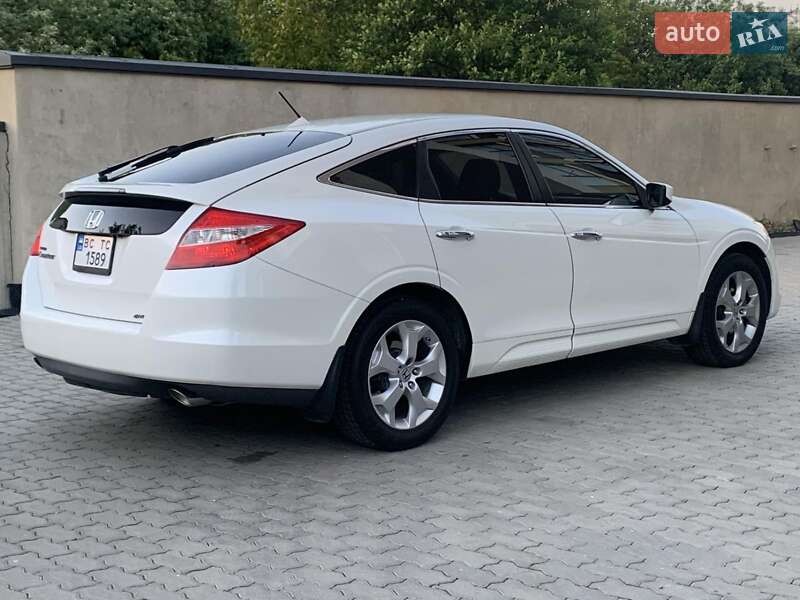 Внедорожник / Кроссовер Honda Crosstour 2010 в Жовкве