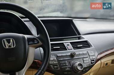 Позашляховик / Кросовер Honda Crosstour 2012 в 