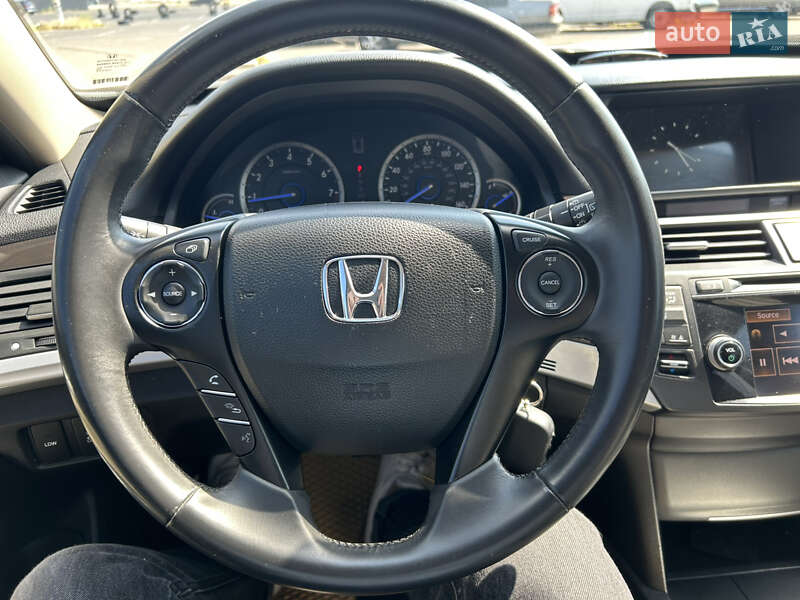Внедорожник / Кроссовер Honda Crosstour 2015 в Одессе