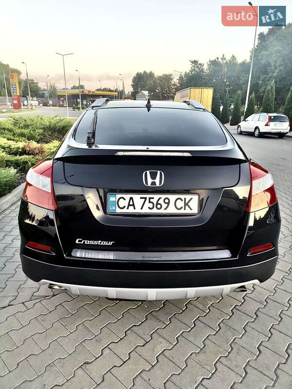 Внедорожник / Кроссовер Honda Crosstour 2013 в Черкассах