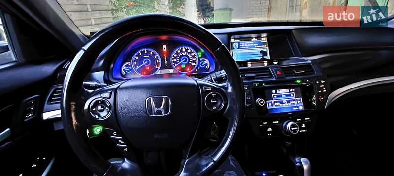 Внедорожник / Кроссовер Honda Crosstour 2013 в Черкассах